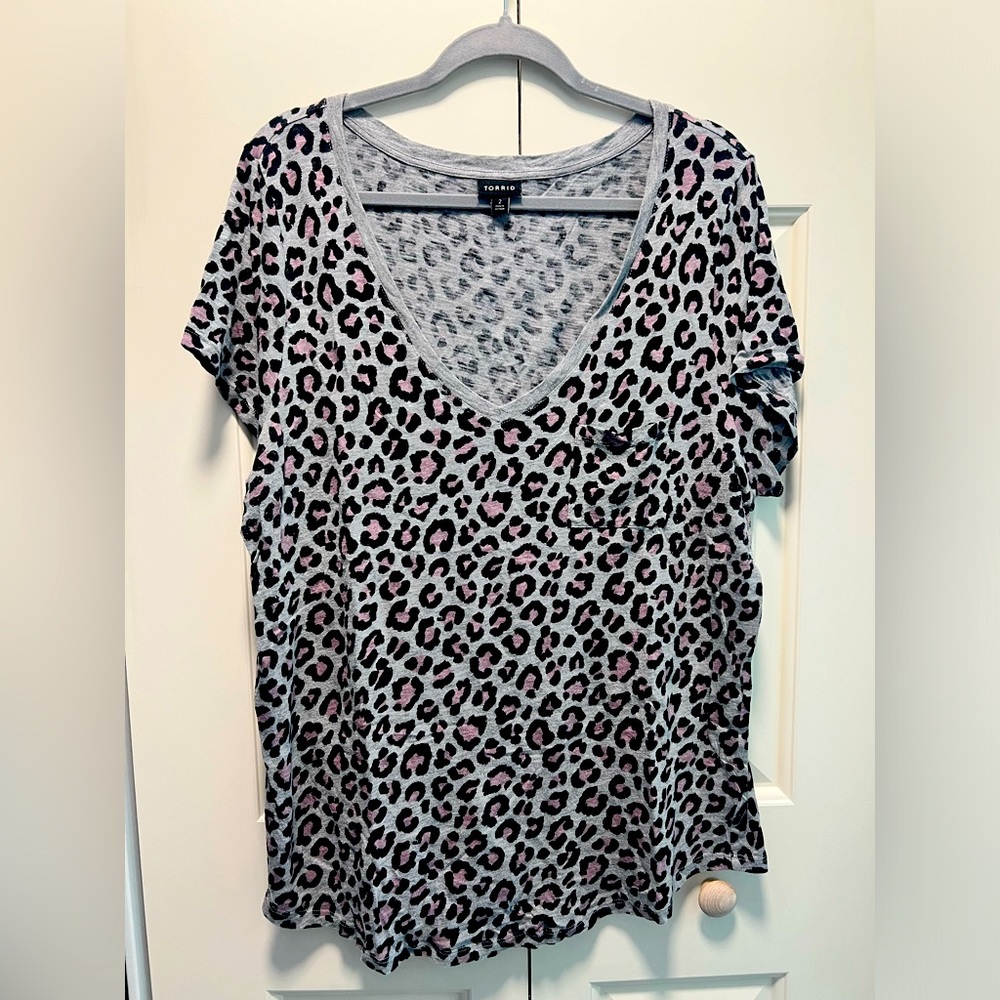 Torrid Short Sleeve Tee